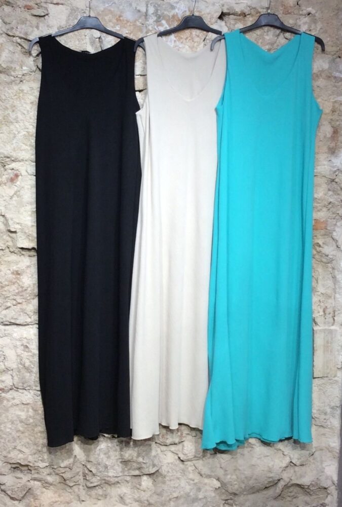 Φόρεμα αμάνικο plus size - Image 2